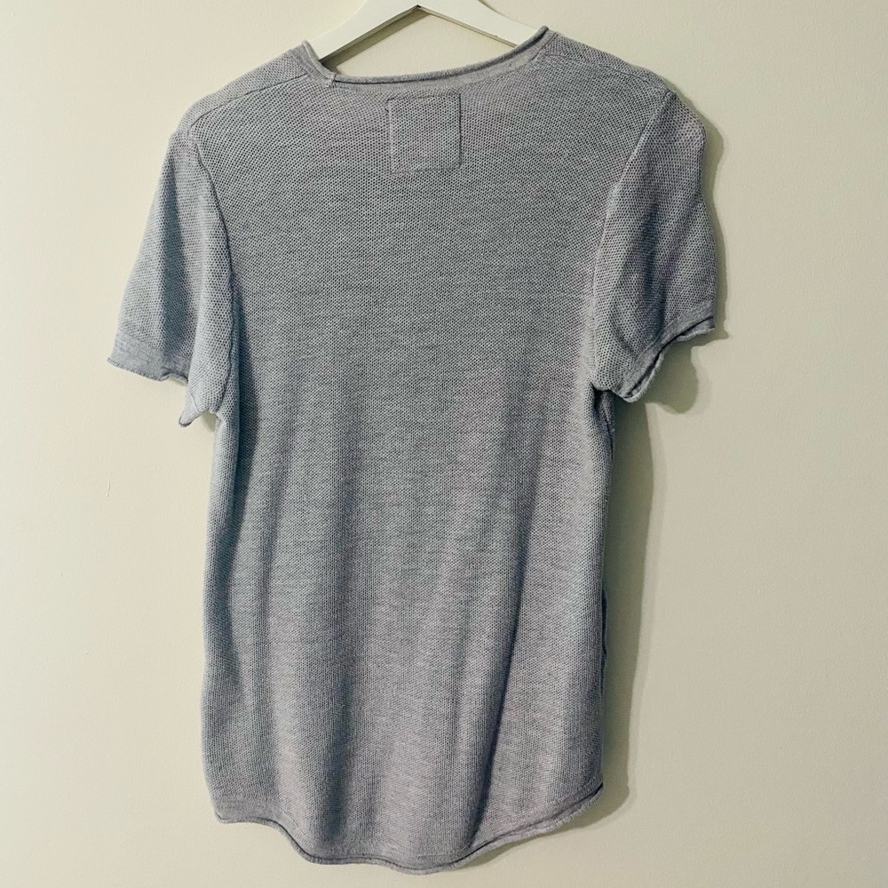 T-Shirt by HOLLISTER - Picture 2 of 4